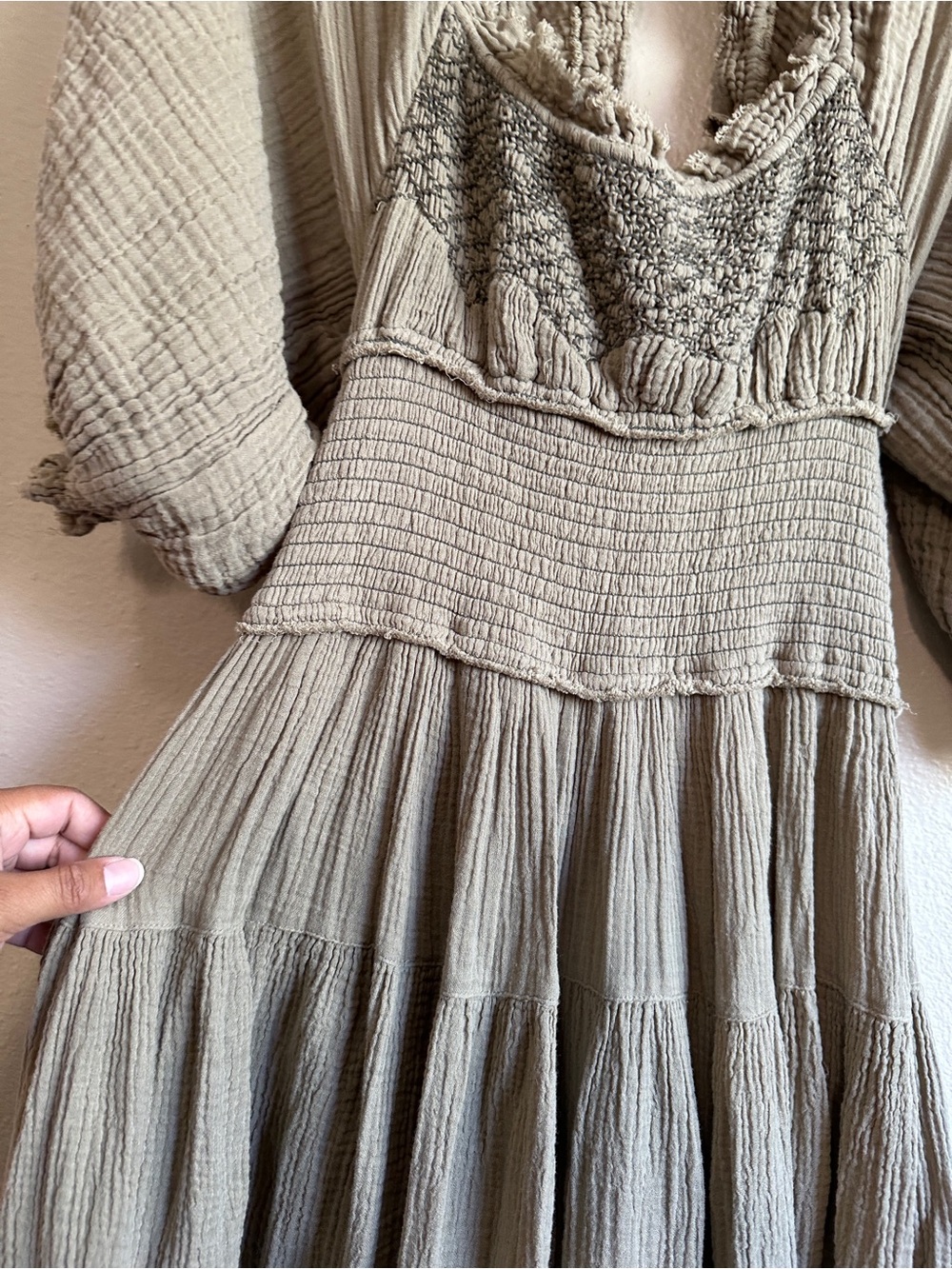 FP TOLEDO Embroidered midi dress - Picture 7 of 10